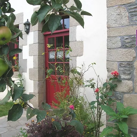 Bed & Breakfast Les Logis De Ste Croix